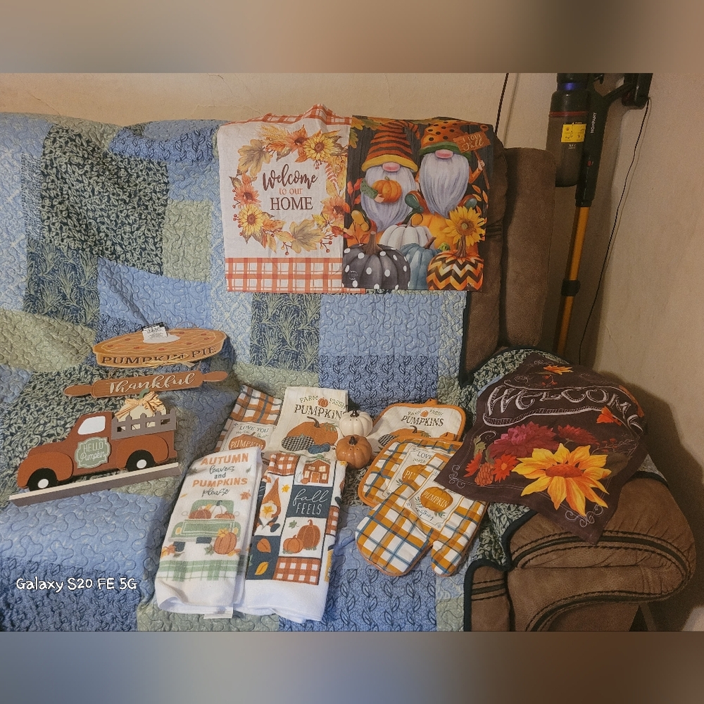 Autumn Themed Home Decor Set